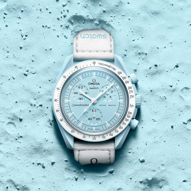 MOONSWATCH MISSION ON URANO - SWATCH X OMEGA BIOCERAMIC